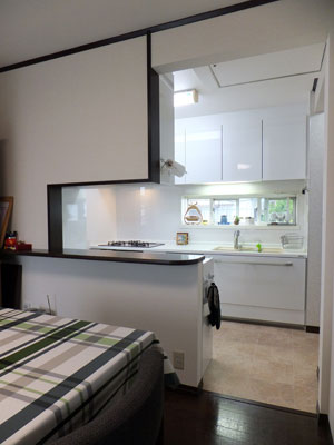 オープンカウンターで機能的なキッチン空間に オープンカウンターで機能的なキッチン空間に